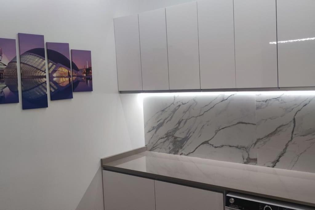 Apartamento 4 Habitaciones 2 Banos Ciudad De Las Ciencias Vt-55209-V Valensiya Dış mekan fotoğraf